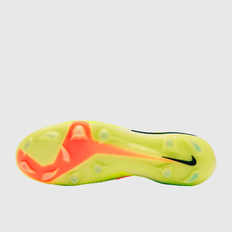 נעלי כדורגל מקצועיות Nike Phantom 6 Elite Low Cut FG Max Voltage