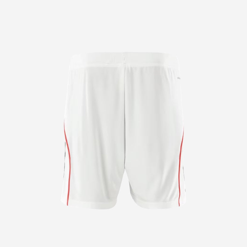 מכנסי כדורגל קצרים באיירן מינכן חוץ 25/26 | ג'וניורס