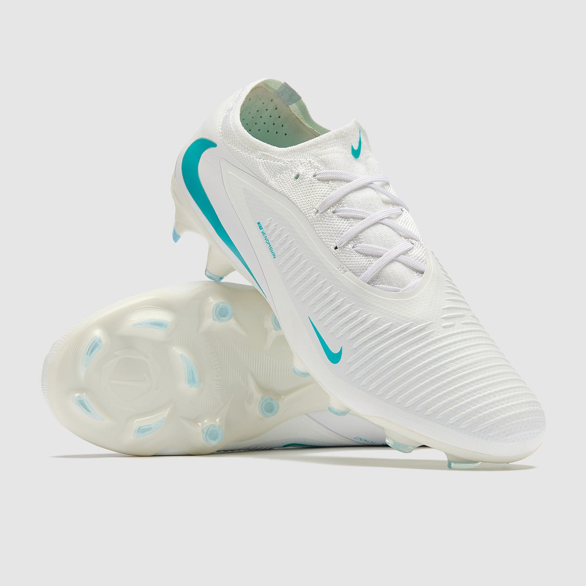 נעלי כדורגל נייקי Phantom 6 Low Pro FG Bright Lights Pack תמונה 1