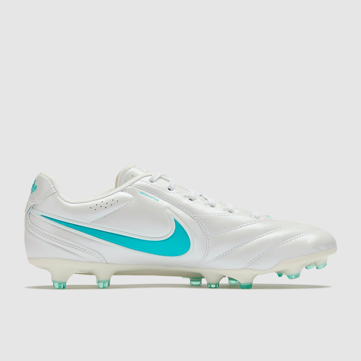 נעלי כדורגל נייקי Tiempo Ligera Pro FG Bright Lights Pack תמונה 3
