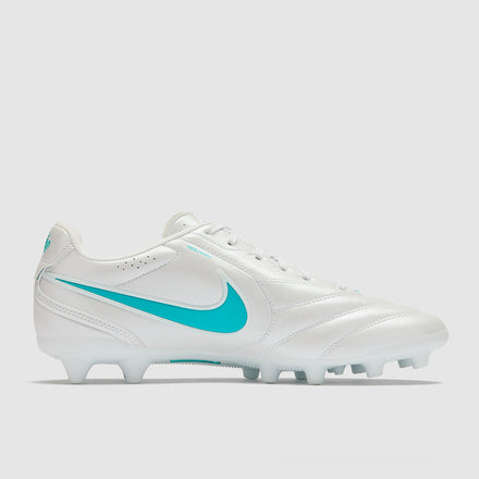 נעלי כדורגל נייקי Tiempo Ligera Pro AG Bright Lights Pack